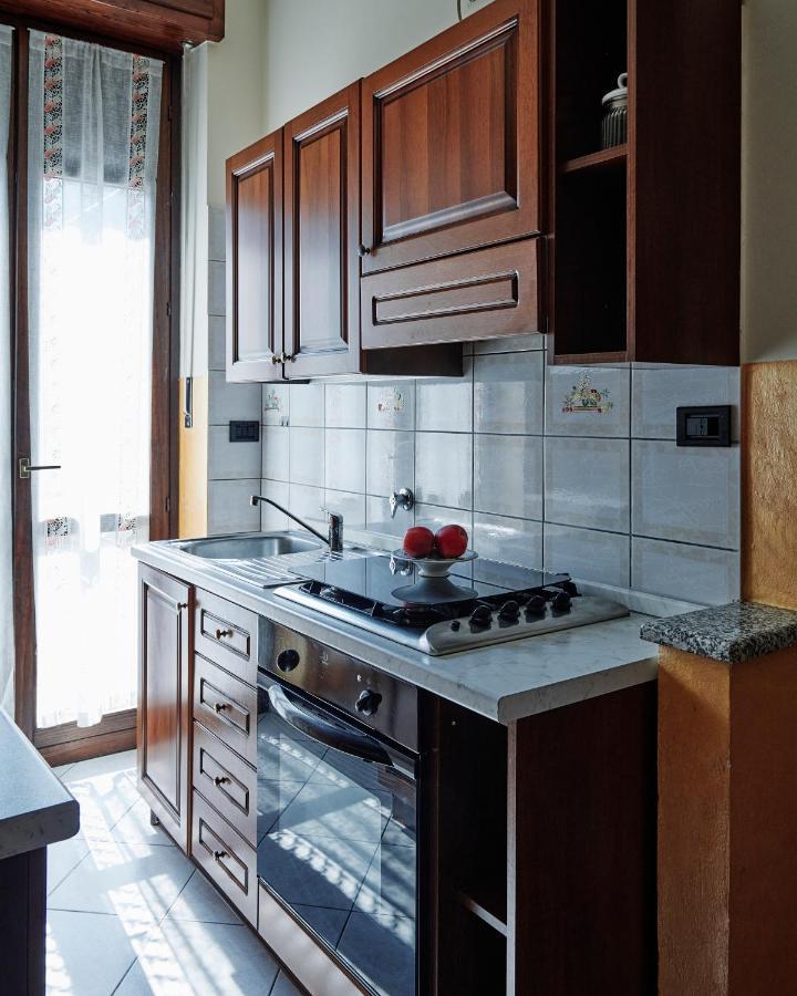 Terrazza Di Alfieri - Alloggio Con Terrazza Privata Nel Centro Di Asti Exterior foto